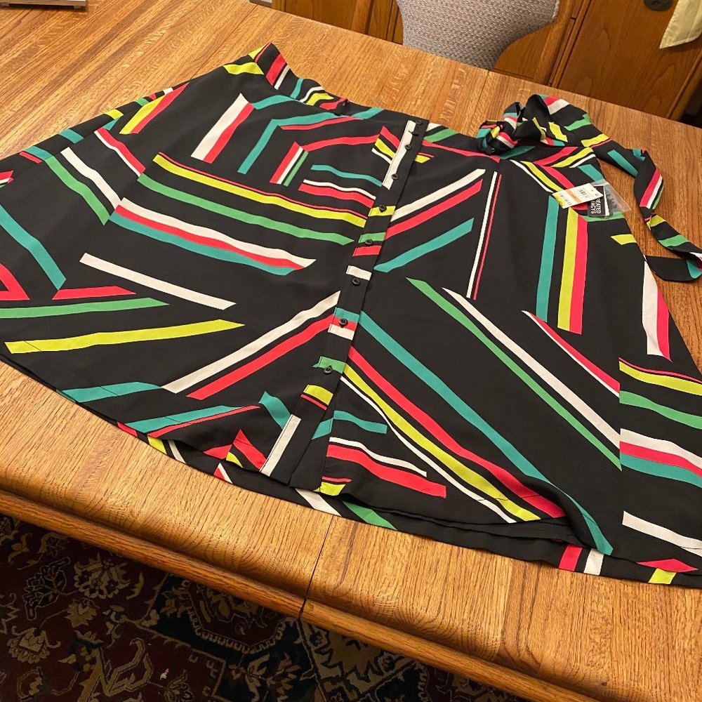 Bar III Madagascar Black Multi Color Skirt 24W NWT